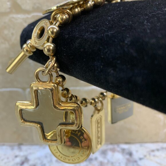 Coach Charm Bracelet Chunky VTG Gold Tone 7 1/2" - Picture 3 of 13
